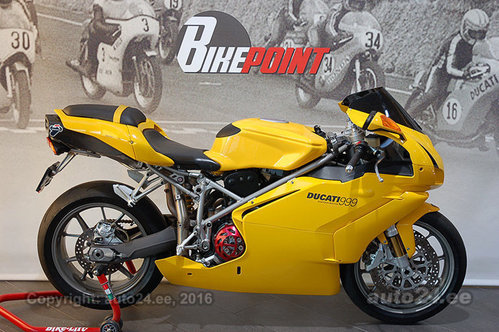 Ducati_s2a4cn.jpg