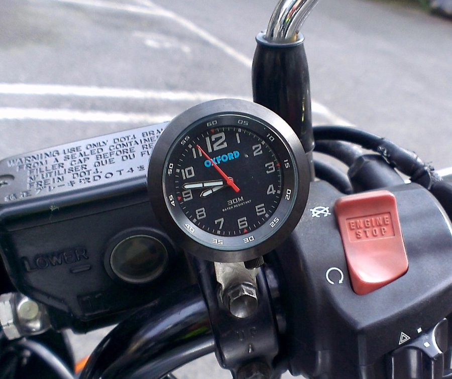 Oxford-Analogue-Motorcycle-Clock-2-1024x859.jpg